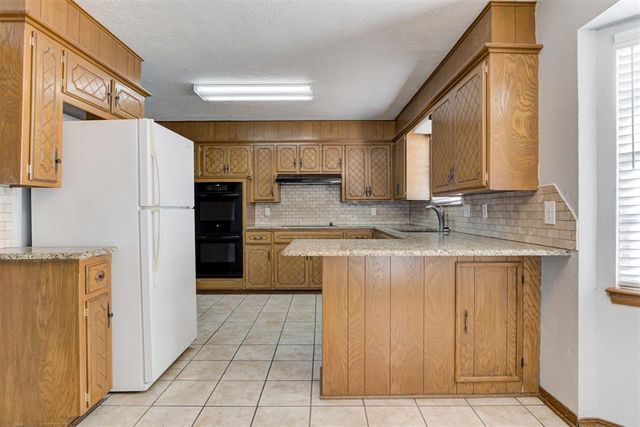 826 Nancy Lynn Terrace, Norman, OK 73069