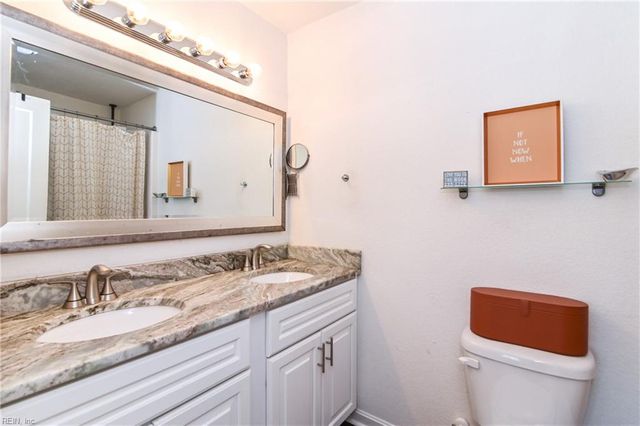 838 Wilbur AVE, Chesapeake, VA 23324