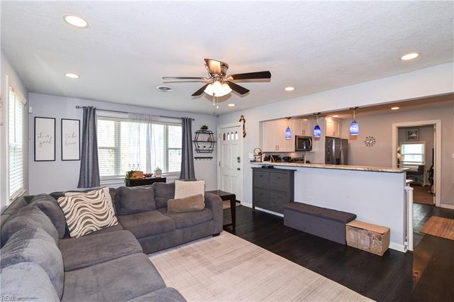 838 Wilbur AVE, Chesapeake, VA 23324