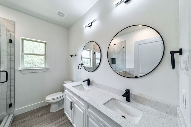 1426 Evans Avenue, Fort Worth, TX 76104