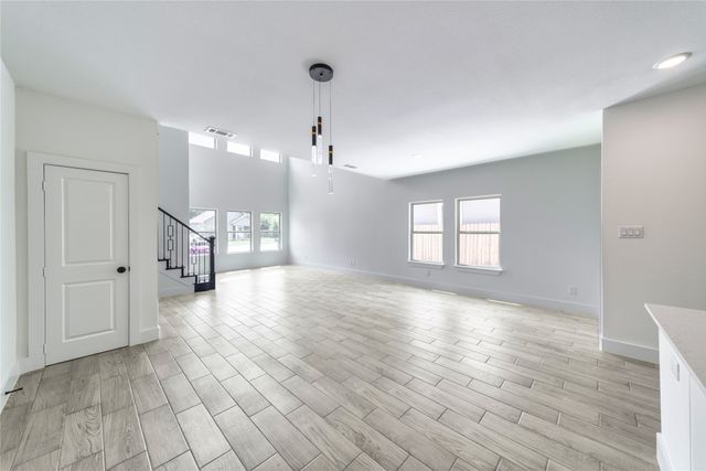 1426 Evans Avenue, Fort Worth, TX 76104