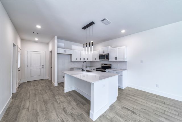 1426 Evans Avenue, Fort Worth, TX 76104
