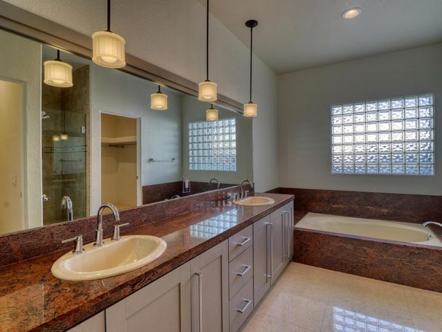 78515 Avenida Ultimo, La Quinta, CA 92253