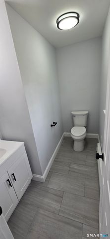 229 Russo Drive, Hamden, CT 06518