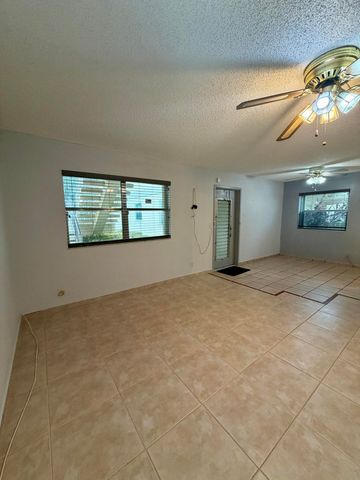 688 SAXONY O Way, Delray Beach, FL 33446