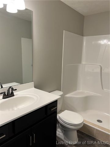 7201 Meyer Loop, Sellersburg, IN 47172