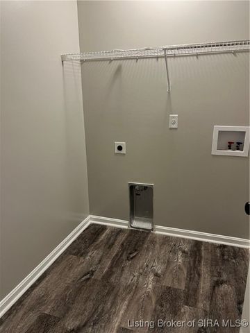 7201 Meyer Loop, Sellersburg, IN 47172