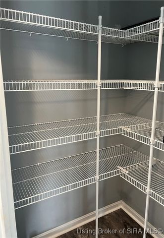 7201 Meyer Loop, Sellersburg, IN 47172