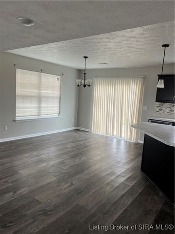 7201 Meyer Loop, Sellersburg, IN 47172