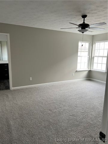 7201 Meyer Loop, Sellersburg, IN 47172