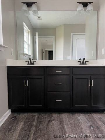 7201 Meyer Loop, Sellersburg, IN 47172