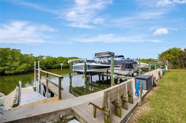 1680 ASSISI DRIVE 13, Sarasota, FL 34231