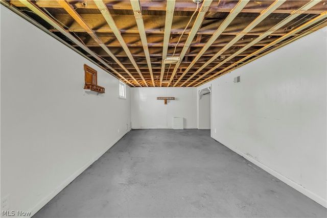 9001 Rosewood Avenue, Cleveland, OH 44105