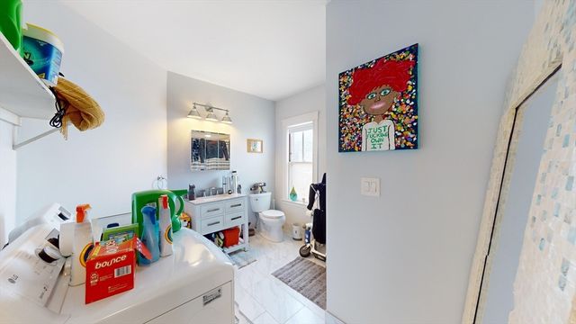 70 Hudson 2, Somerville, MA 02143