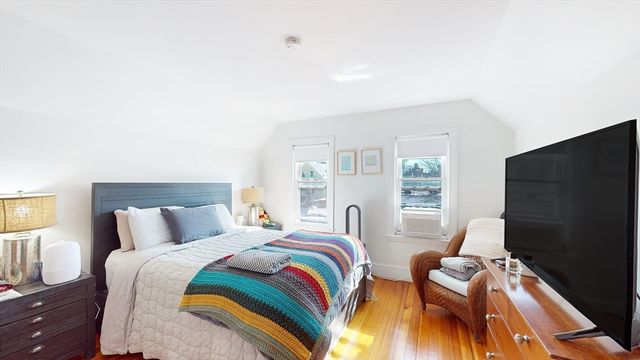 70 Hudson 2, Somerville, MA 02143