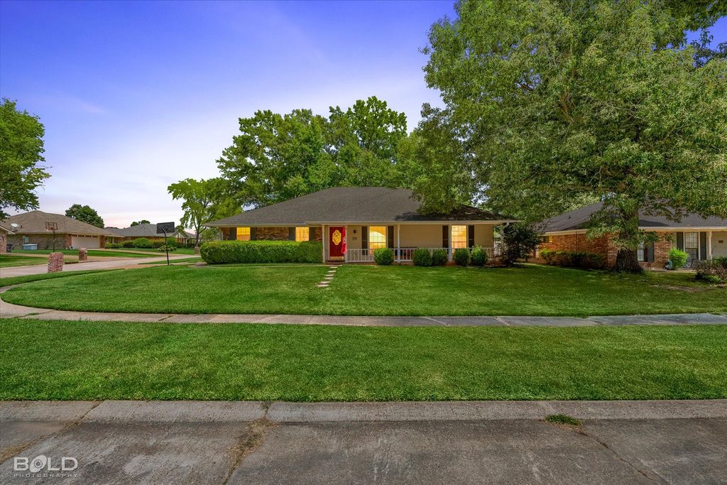 8809 Cromwell Drive, Shreveport, LA 71129