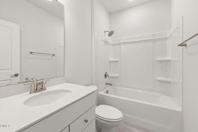 621 Wicklow Hall Drive, Fuquay Varina, NC 27526