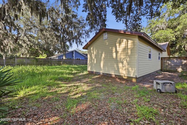 2183 CYPRESS LANDING Drive, Jacksonville, FL 32233