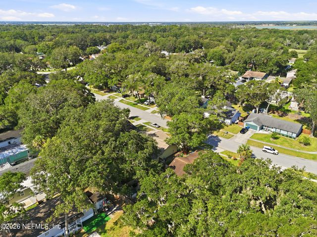 2183 CYPRESS LANDING Drive, Jacksonville, FL 32233