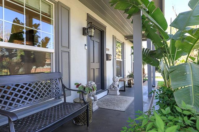 1424 W Roseburg Ave, Modesto, CA 95350