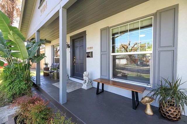 1424 W Roseburg Ave, Modesto, CA 95350