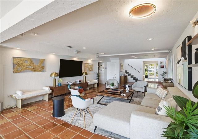 3127 BAY SHORE ROAD, Sarasota, FL 34234
