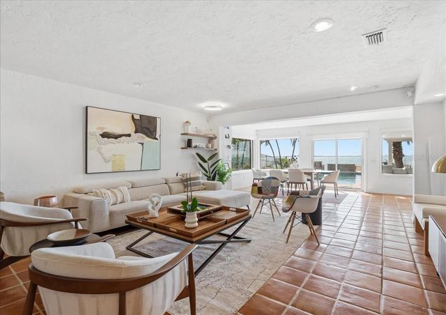 3127 BAY SHORE ROAD, Sarasota, FL 34234