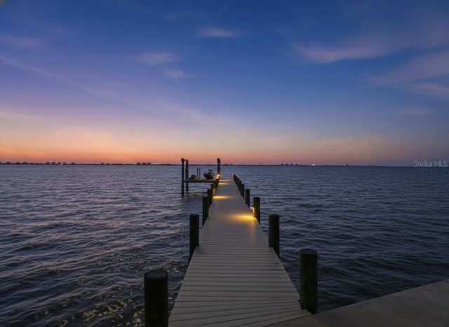 3127 BAY SHORE ROAD, Sarasota, FL 34234