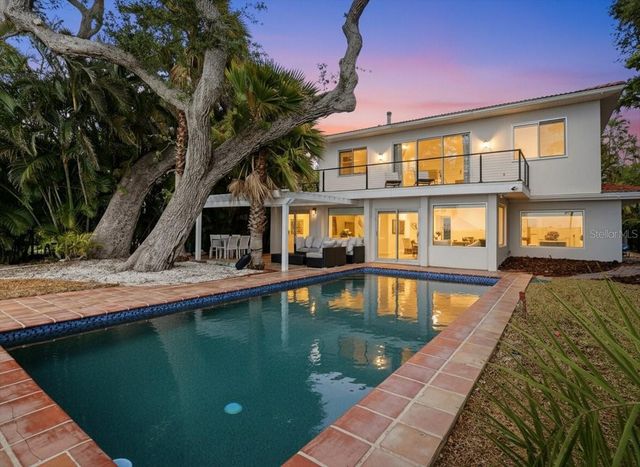 3127 BAY SHORE ROAD, Sarasota, FL 34234