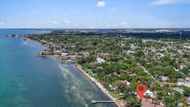 3127 BAY SHORE ROAD, Sarasota, FL 34234
