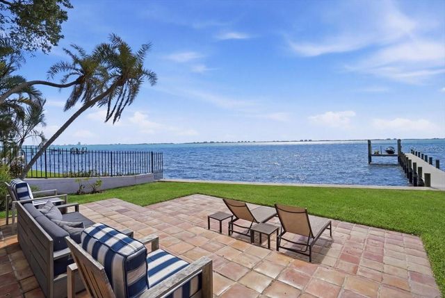 3127 BAY SHORE ROAD, Sarasota, FL 34234