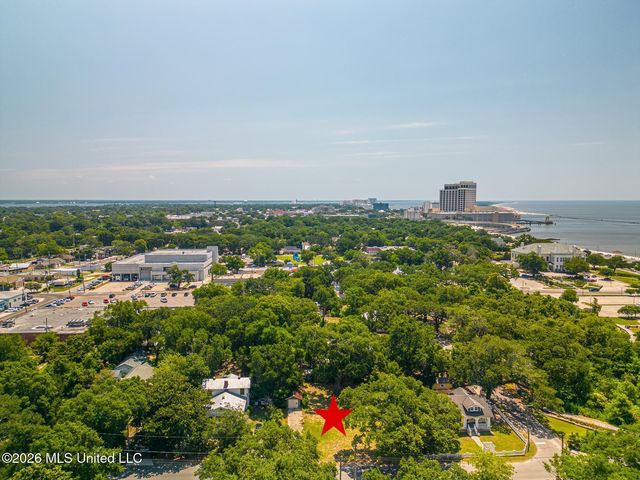 146 Gill Avenue, Biloxi, MS 39530