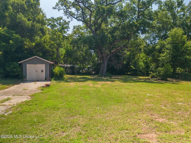 146 Gill Avenue, Biloxi, MS 39530
