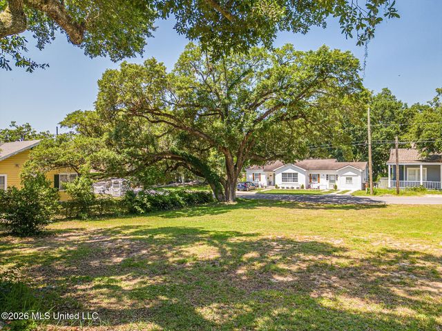 146 Gill Avenue, Biloxi, MS 39530