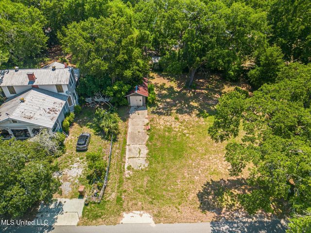 146 Gill Avenue, Biloxi, MS 39530