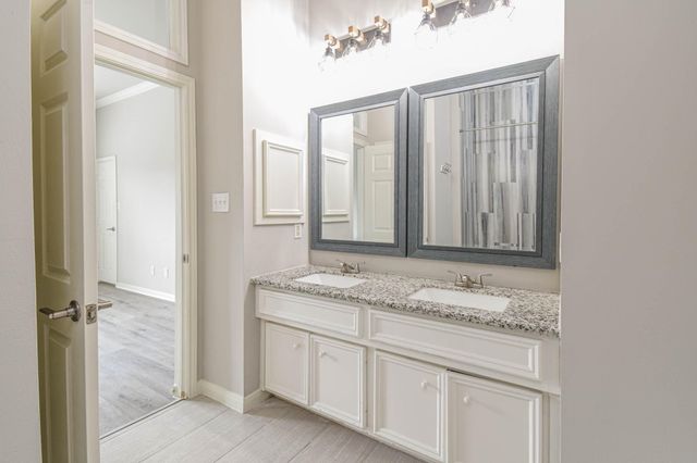 1729 Tuam Street, Houston, TX 77004