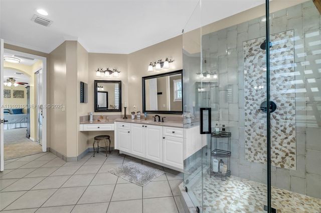 15974 SW 16th Street, Pembroke Pines, FL 33027