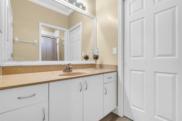 15974 SW 16th Street, Pembroke Pines, FL 33027