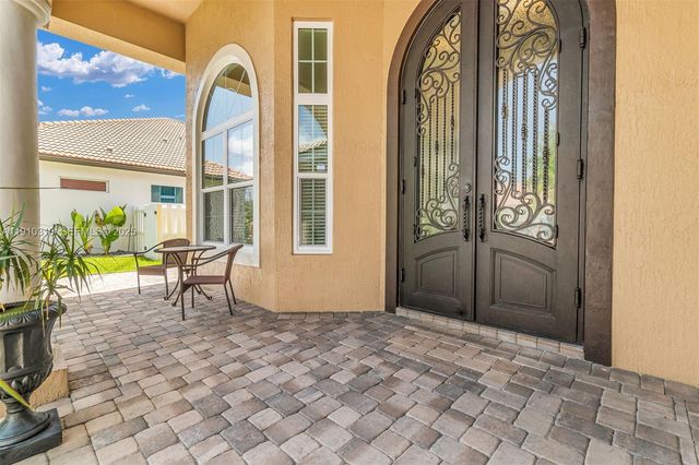 15974 SW 16th Street, Pembroke Pines, FL 33027