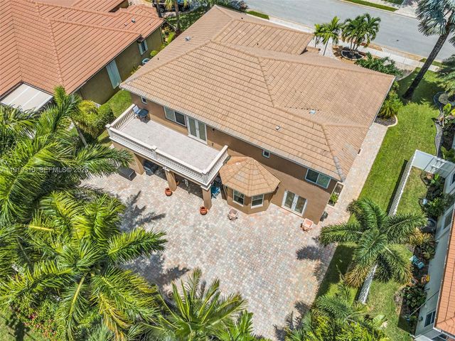 15974 SW 16th Street, Pembroke Pines, FL 33027