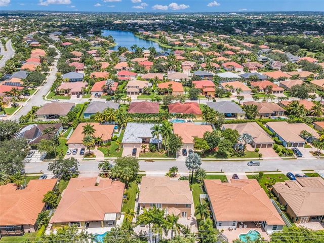 15974 SW 16th Street, Pembroke Pines, FL 33027