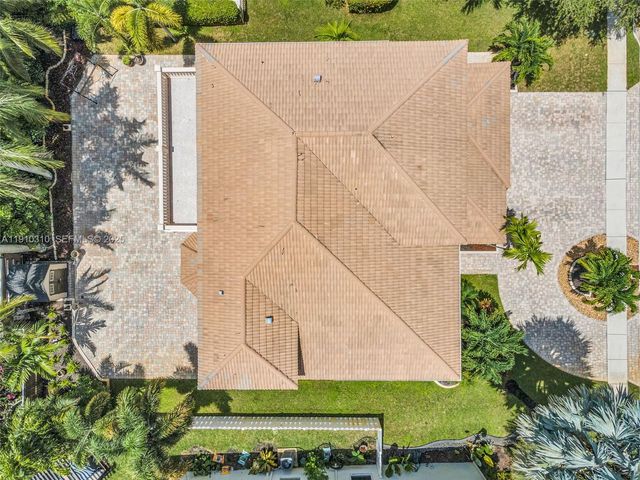 15974 SW 16th Street, Pembroke Pines, FL 33027