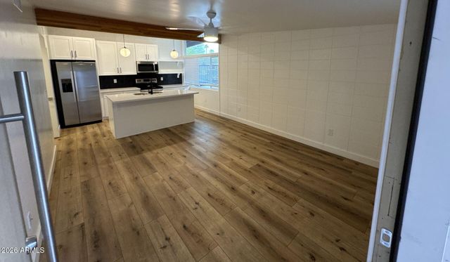 6626 E Cheery Lynn Road 1006, Scottsdale, AZ 85251