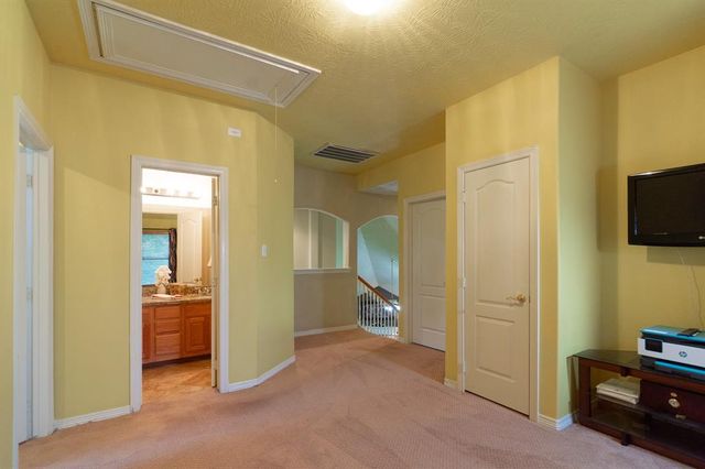 22110 Nobles Crossing Drive, Spring, TX 77373