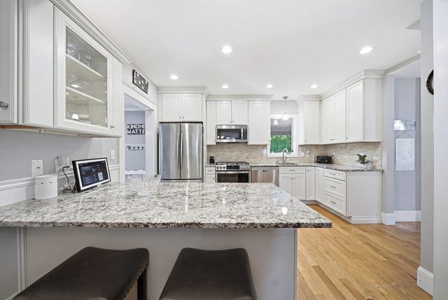 17 Garden Rd, Stoneham, MA 02180