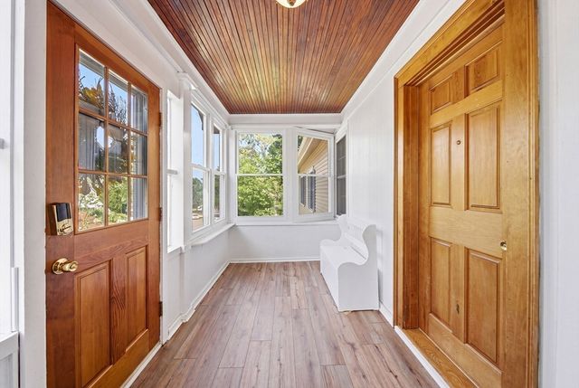 17 Garden Rd, Stoneham, MA 02180