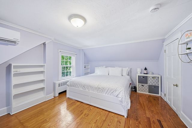 17 Garden Rd, Stoneham, MA 02180