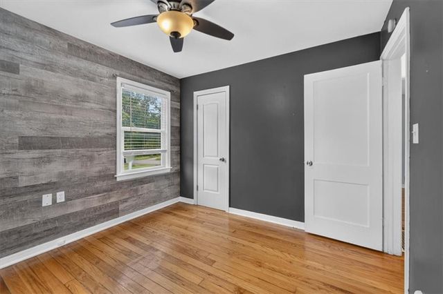 809 E 83rd Street, Kansas City, MO 64131