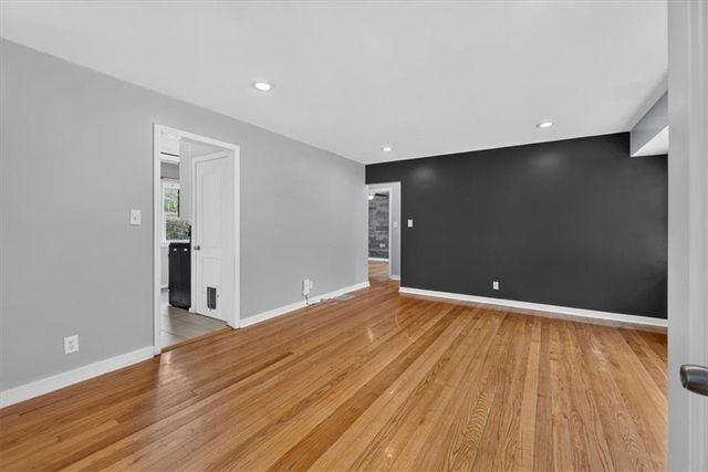 809 E 83rd Street, Kansas City, MO 64131