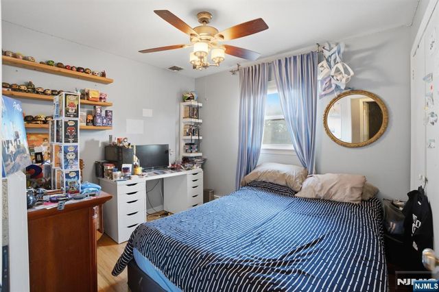 10 Rosemere Avenue, West Caldwell, NJ 07006